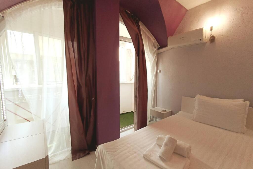 Sunny 2-Bedroom Maisonette Varna & Parking Екстер'єр фото