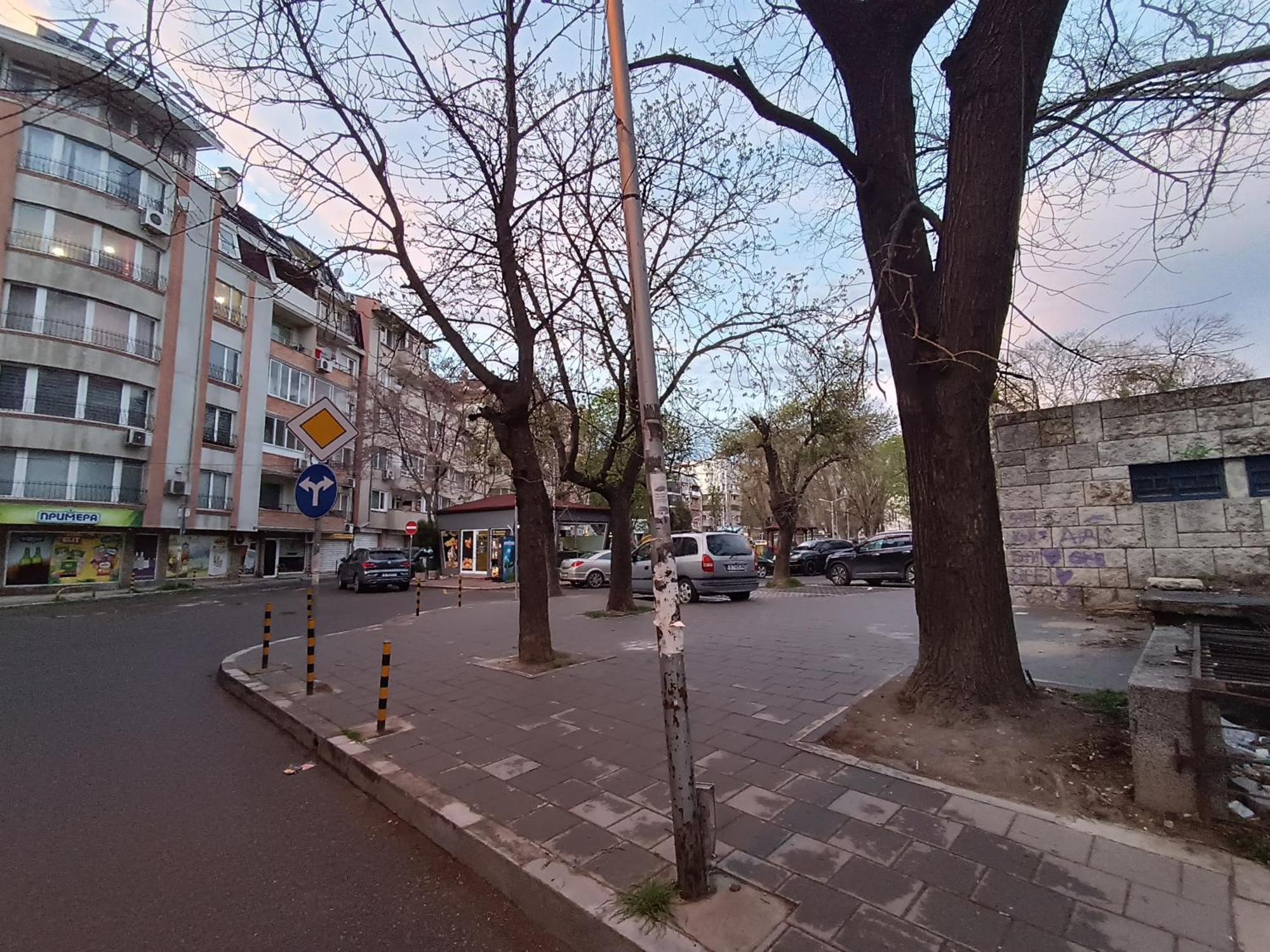Sunny 2-Bedroom Maisonette Varna & Parking Екстер'єр фото